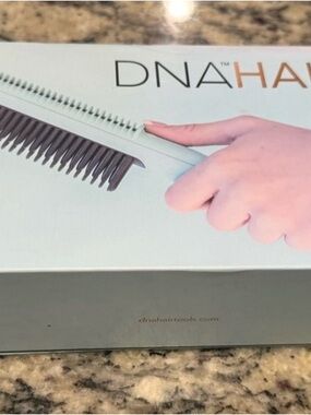 DNA hair tools styling comb  pro 2 Brush - aquamarine